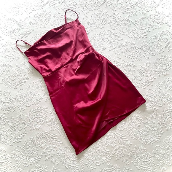 NWOT Lulus Midnight Chic Wine Red Satin Cowl Neck Mini Tulip Dress XLarge - Picture 2 of 6